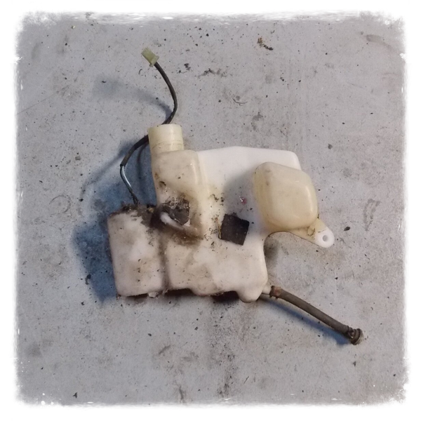 Suzuki Katana AY 50 Öltank