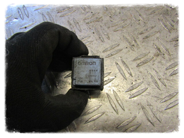 Aprilia SR 50 R Factory 2 T Starter Relais Original