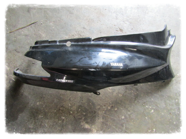 Yamaha Zest Verkleidung Heck rechte Seite