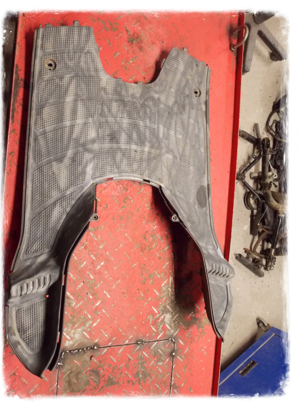 Honda Bali 50 Verkleidung Trittbrett