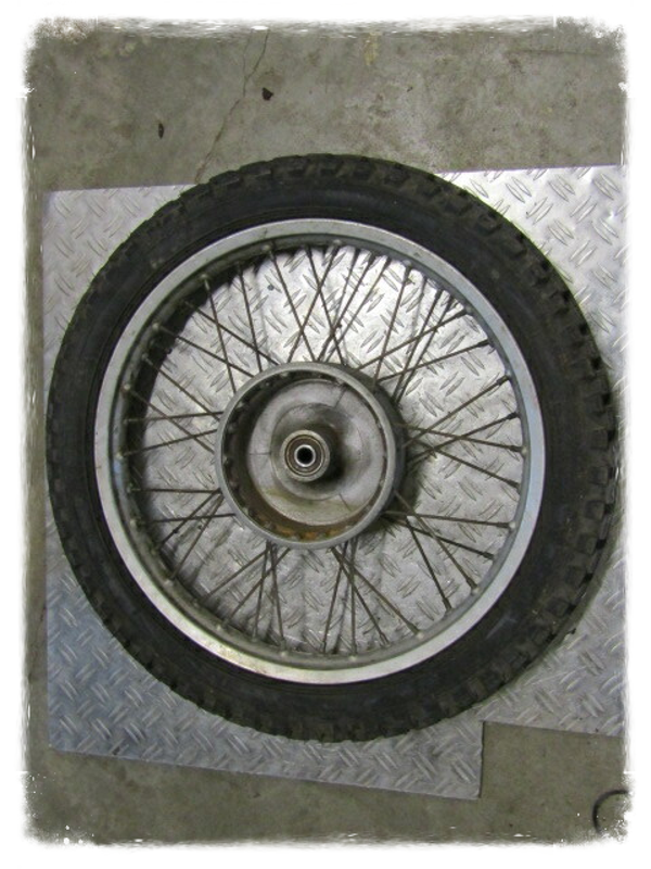 MZ Felge Reifen Crosser Profil Original