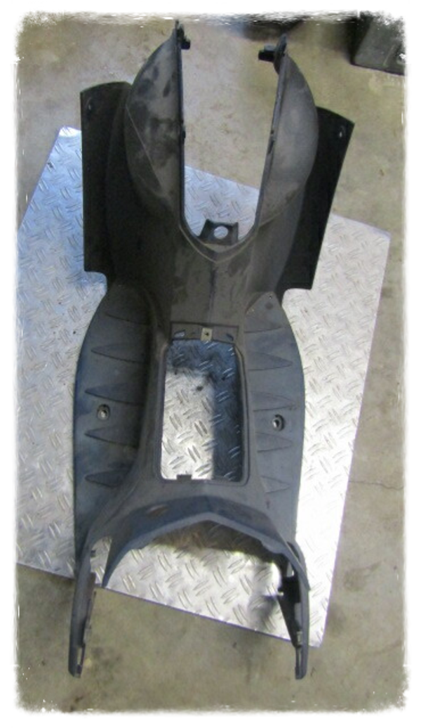 Peugeot Ludix Blaster Elegance  Verkleidung innen Trittbrett dunkel blau