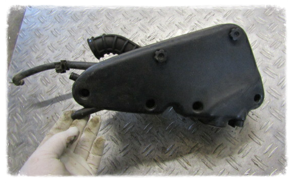 Piaggio Fly 50 4 T Luftfilterkasten