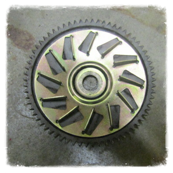Piaggio Velofax  Riemenscheibe Lüfter