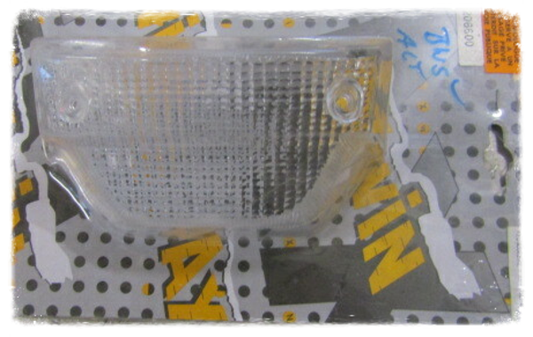 Yamaha BWS Booster Rücklicht Blende weiß Axwin Tuning NEU