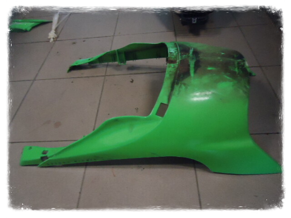 Aprilia SR 50 Verkleidung Unterboden