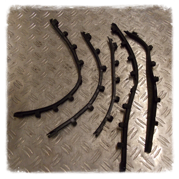 Vespa Primavera 50 Gummi Trittbrett