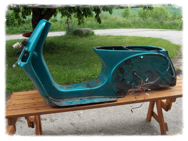 Vespa Cosa 200 Rahmen mit Fahrzeugschein und Brief