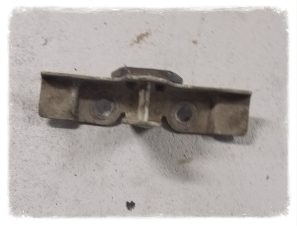 Vespa Cosa 200  Sitzbank Haken Schloss Halter