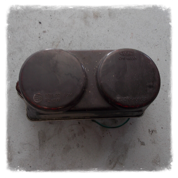 Pegasus Sky Rücklicht dunkles Glas Original