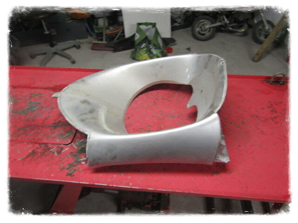 Peugeot Elystar  Verkleidung Radabdeckung Spritzschutz