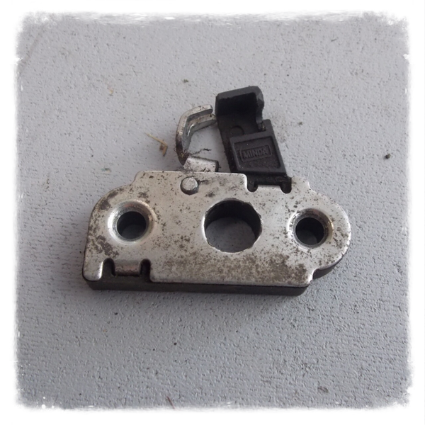 Yamaha Aerox R 50 NS 2T 13-14 Schloss Sitzbank Schnapper