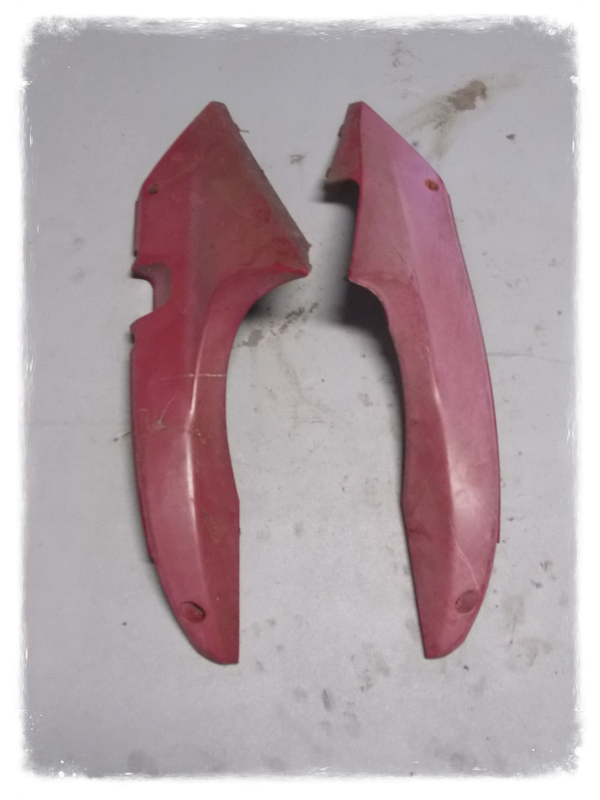 Yamaha Zest Verkleidung Trittbrett Seitenteile unten