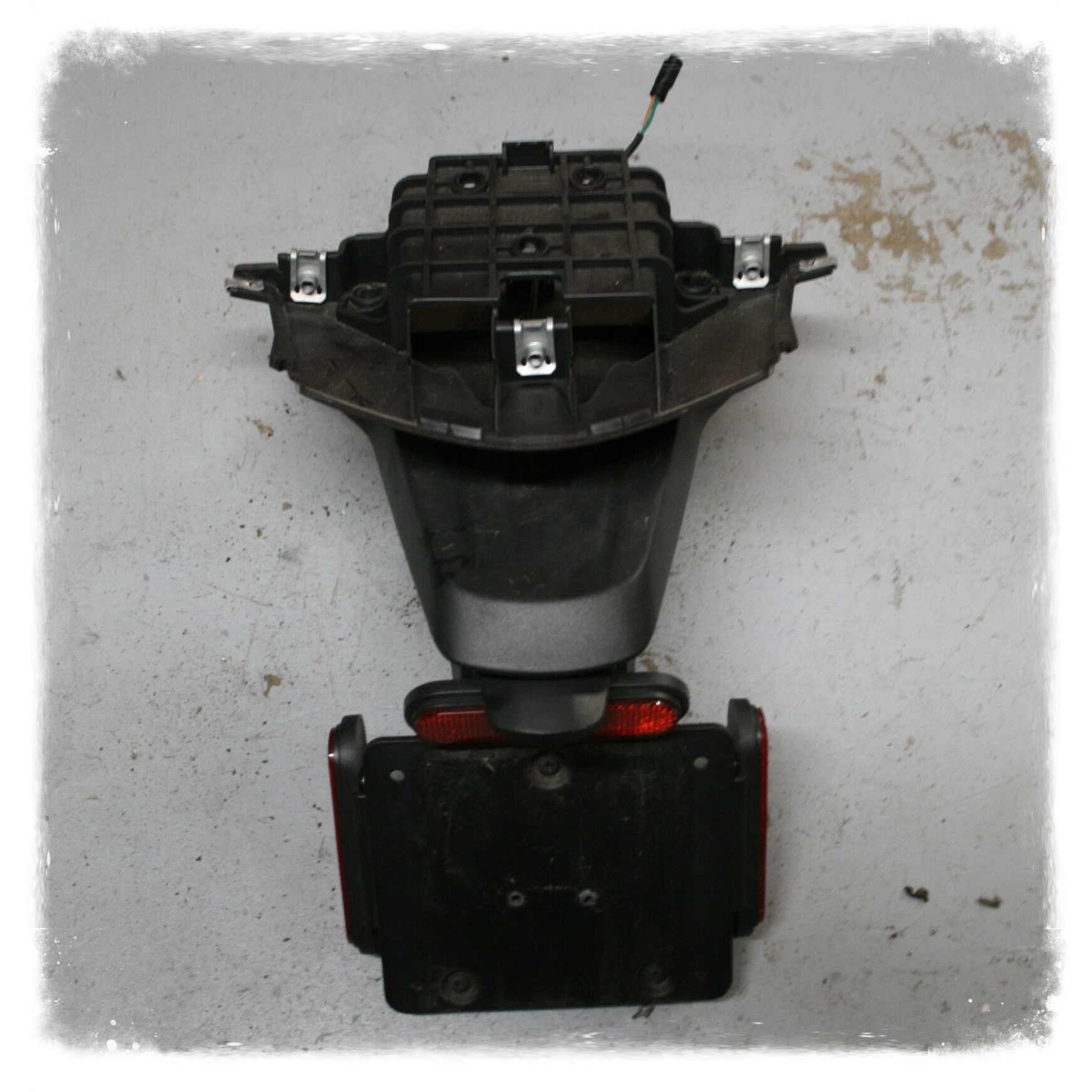 Piaggio One 50 Verkleidung Kennzeichenhalter Spritzschutz hinten