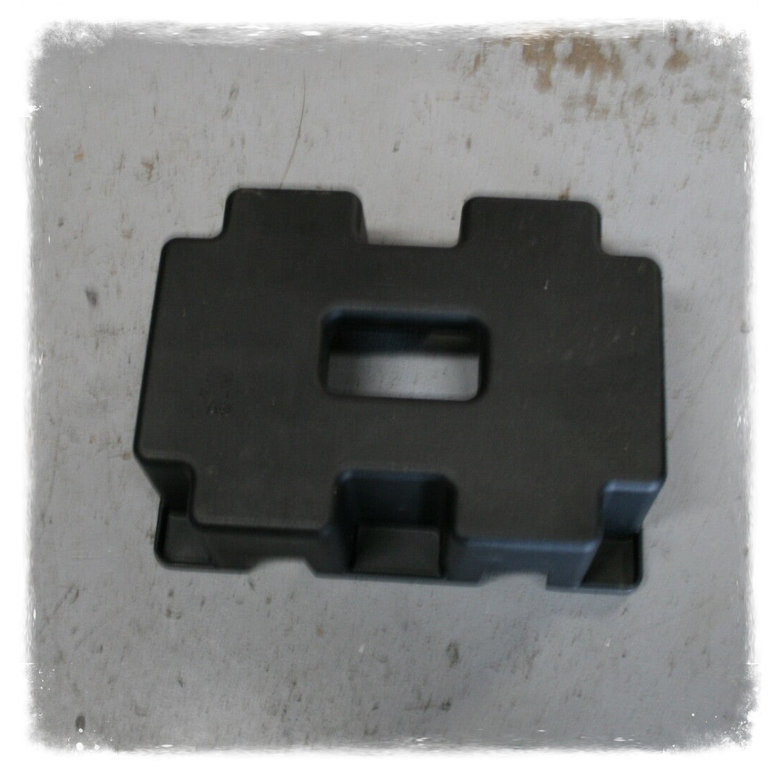 Piaggio One 50 Verkleidung Batterie Stütze unten Ablage