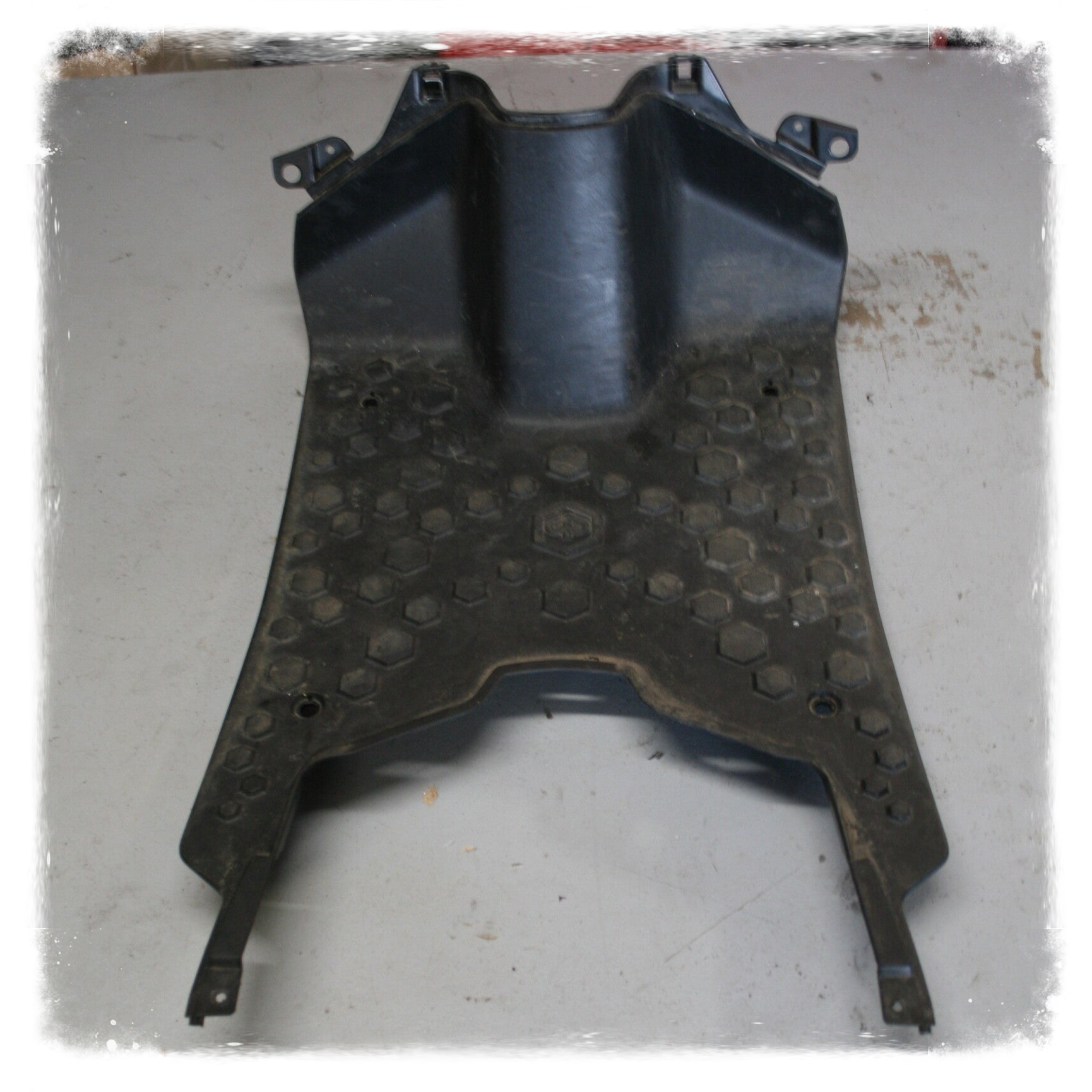 Piaggio One 50 Verkleidung Trittbrett