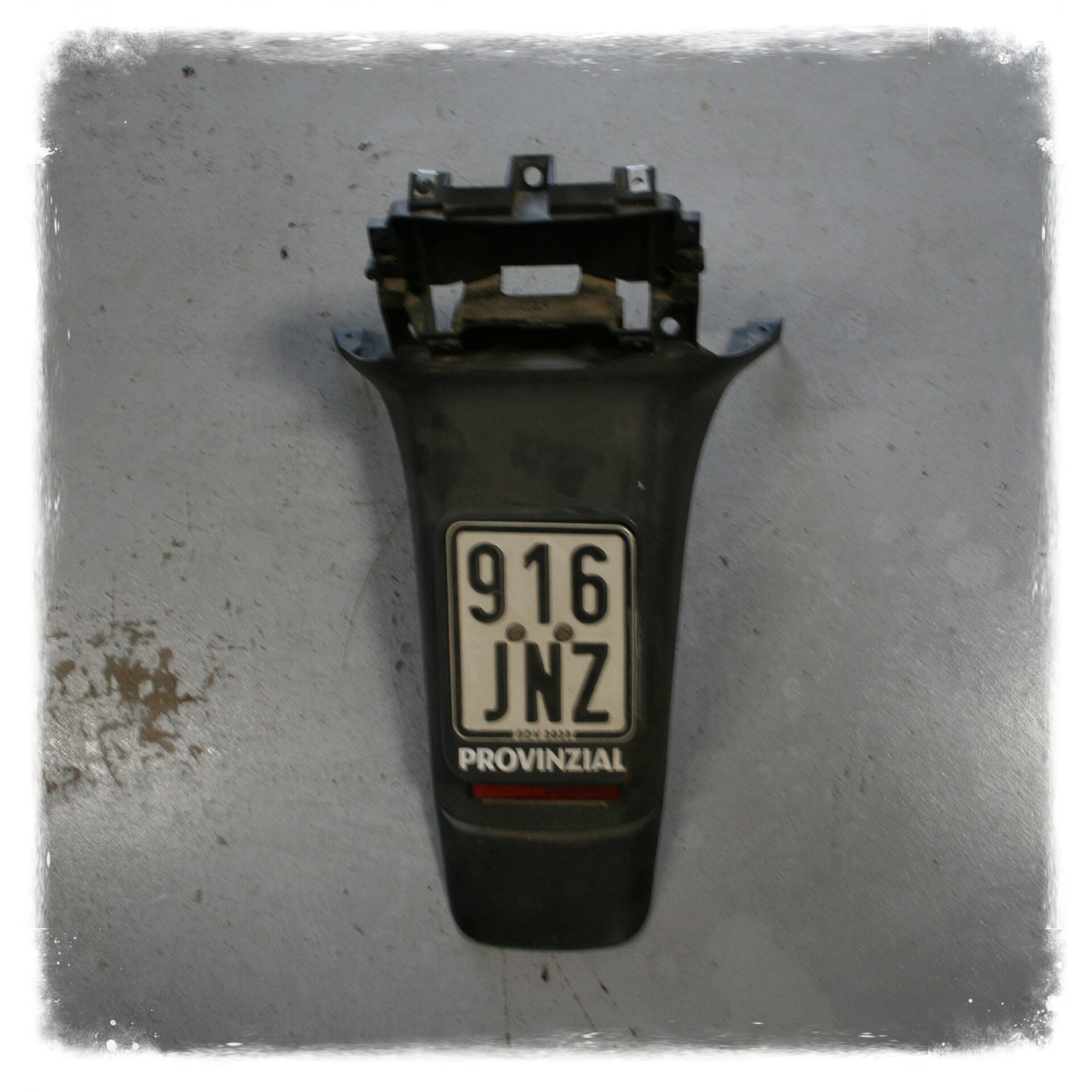 Piaggio TPH 50/80 Verkleidung Kennzeichenhalter Spritzschutz Original