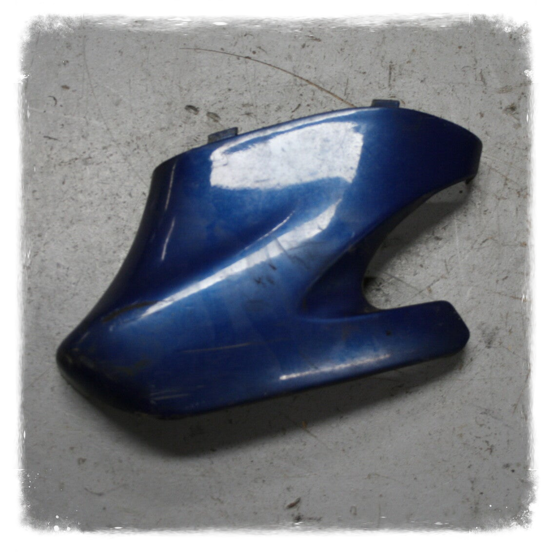 Piaggio Sfera RST 50 Verkleidung Abdeckung Gabel Kotflügel vorne