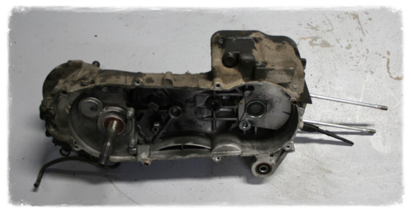 Luxxon Emily 125 Motorhälfte Kurbelwellengehäuse groß mit Getriebe