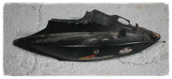 Kymco Agility Carry 50 125 Verkleidung Heck linke Seite