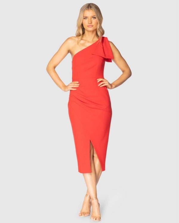 ✨ Steal the Spotlight in This Stunning Red One-Shoulder Dress! ✨