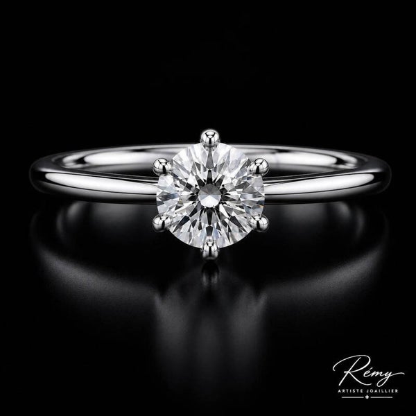 Bague solitaire en platine 950 et diamant rond 0,50 ct
