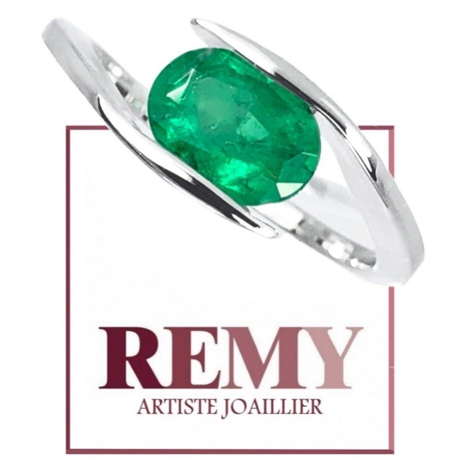 Bague “Onde de Vie” – Émeraude 1,15 ct sur or blanc 18k