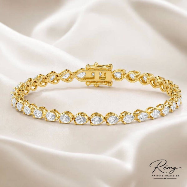 Bracelet tennis en or jaune et diamants poire – 3,8 ct