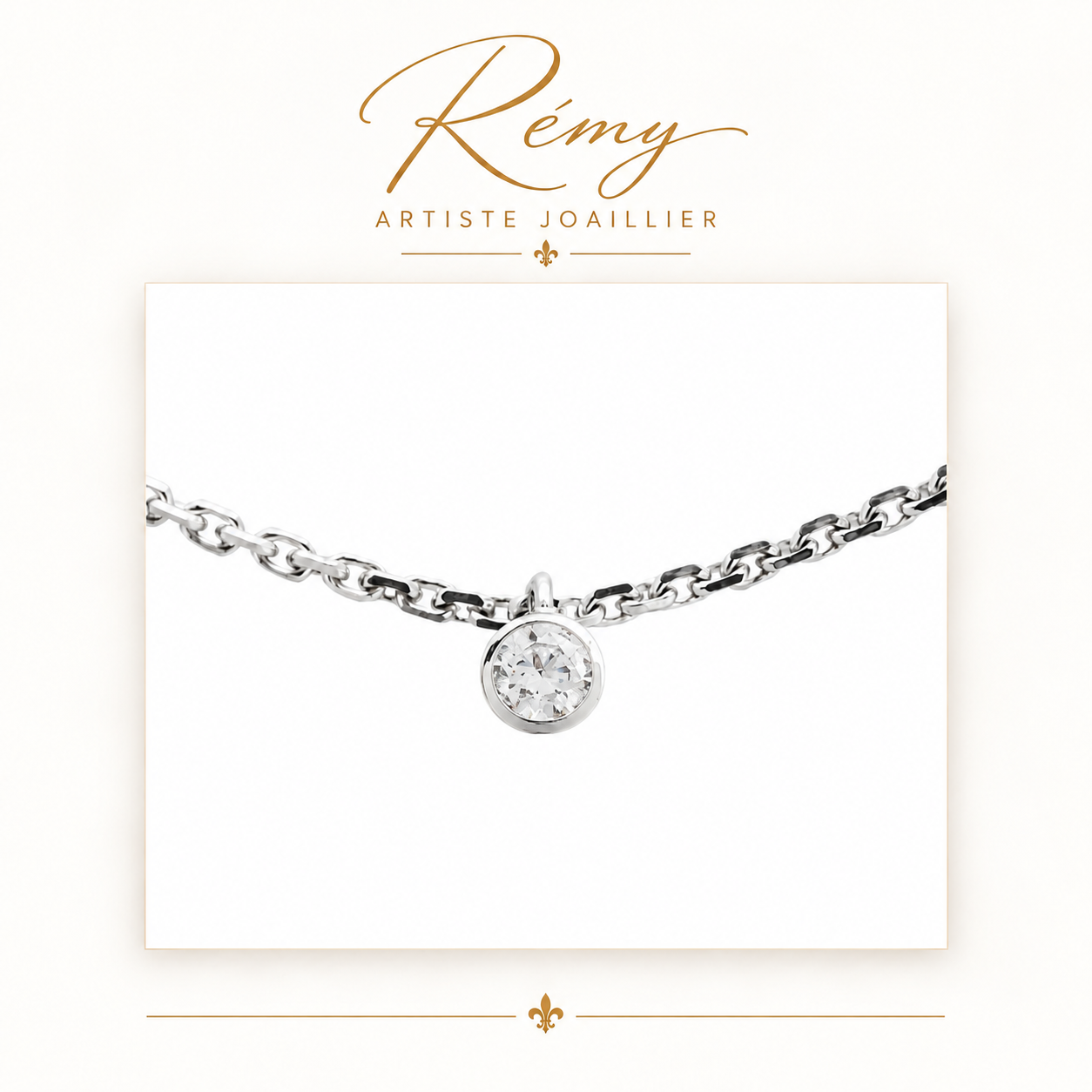 Collier solitaire serti clos – Or blanc 750 – Diamant GVS 0,20 ct