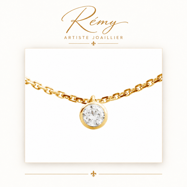 Collier solitaire serti clos – Or jaune 750 – Diamant GVS 0,30 ct
