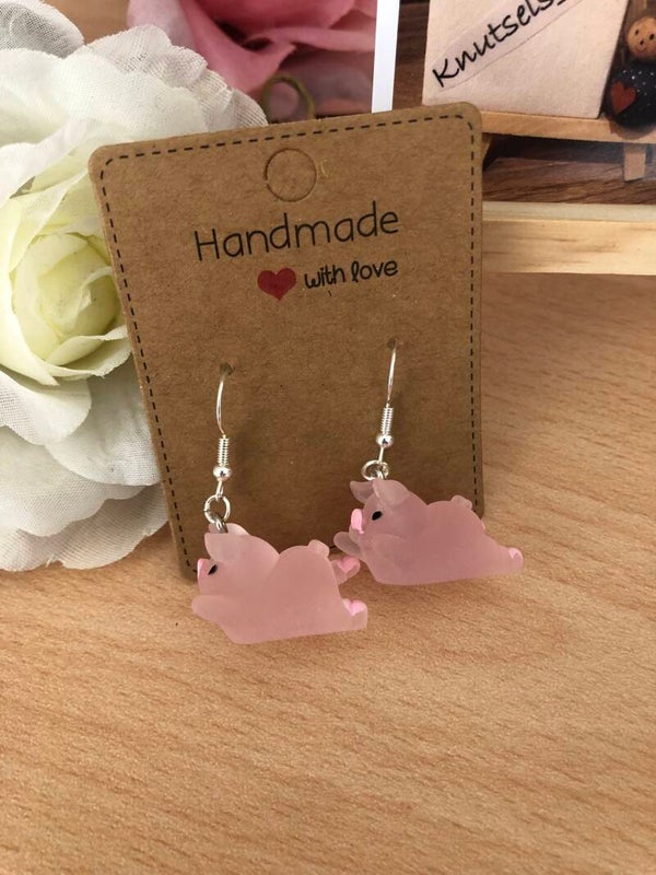 Oorbellen Frosted liggend varkentje