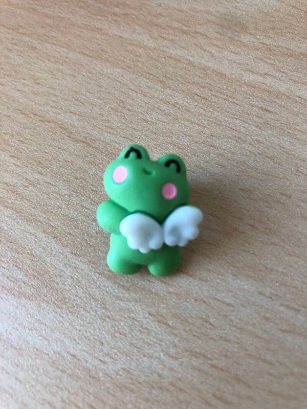 Broche pin Kikker Engel