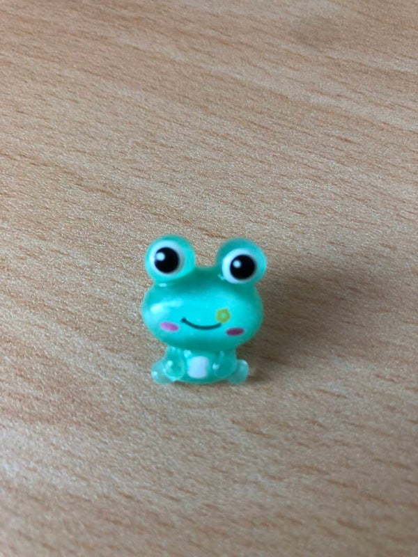 Broche kikker groen glitter