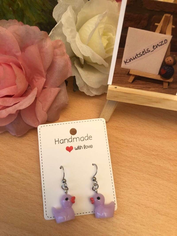 Oorbellen badeendjes licht paars