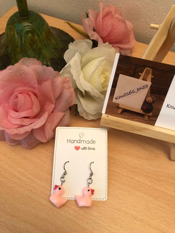 Oorbellen badeendjes roze