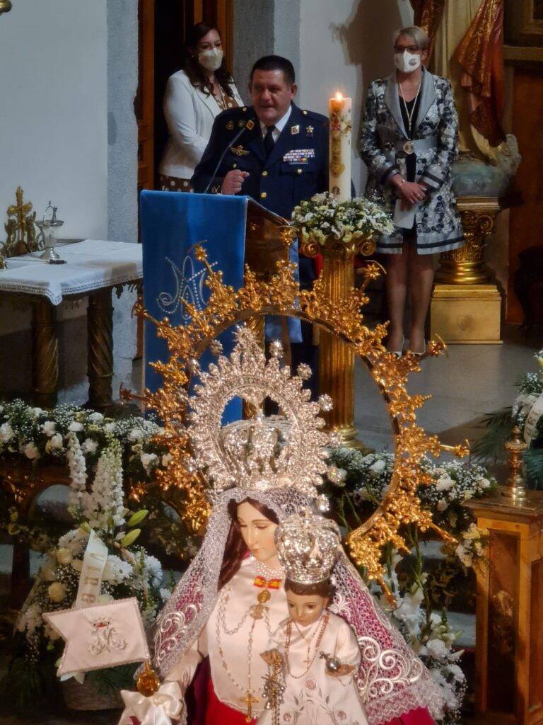 22-de-mayo-2021-solemne-imposicion-14-768x1024-standard.jpg