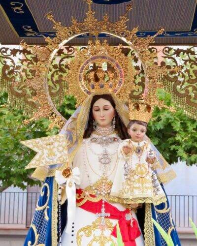 fiestas-patronales-2022-ofrenda-beatriz-4-400x500-standard-z82lcj.jpg