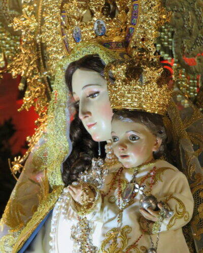 fiestas-patronales-2022-ofrenda-beatriz-9-rotated-400x500-standard-asdooe.jpg