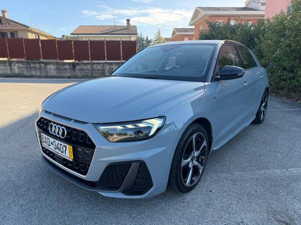 AUDI A1/SPB 30 TFSI/S LINE/ CERCHI 17/ B COLORE/XE