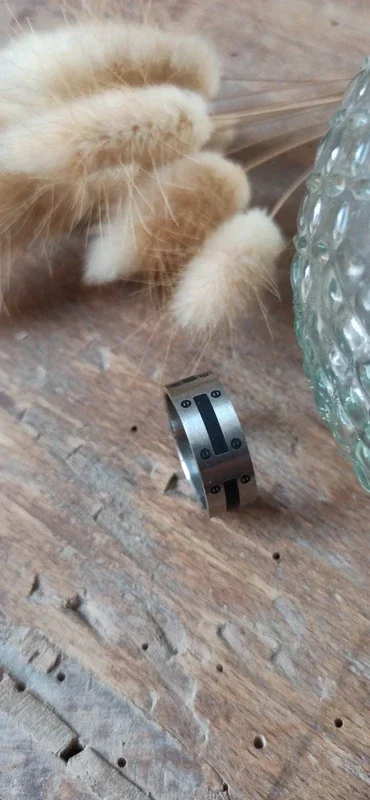 Bague acier motif homme ou femme