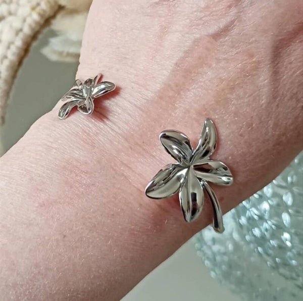 Bracelet jonc torsadé fleur acier inoxydable