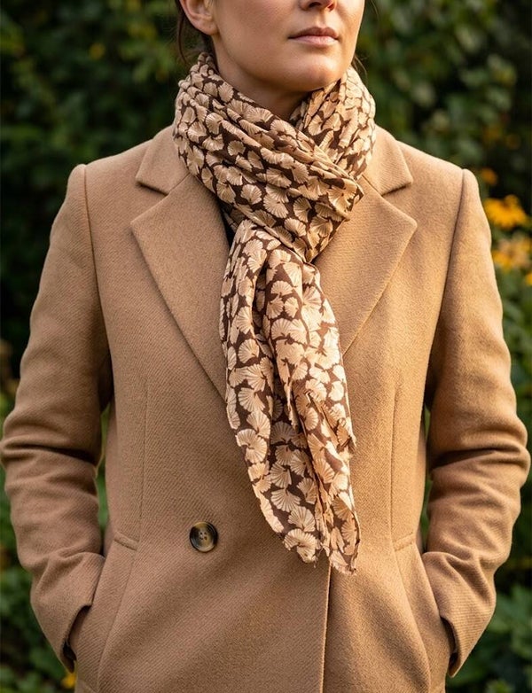Foulard imprimé petits éventails avec dorure marron