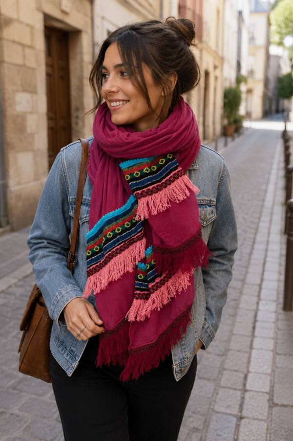 Foulard multicolore motif aztèque à franges