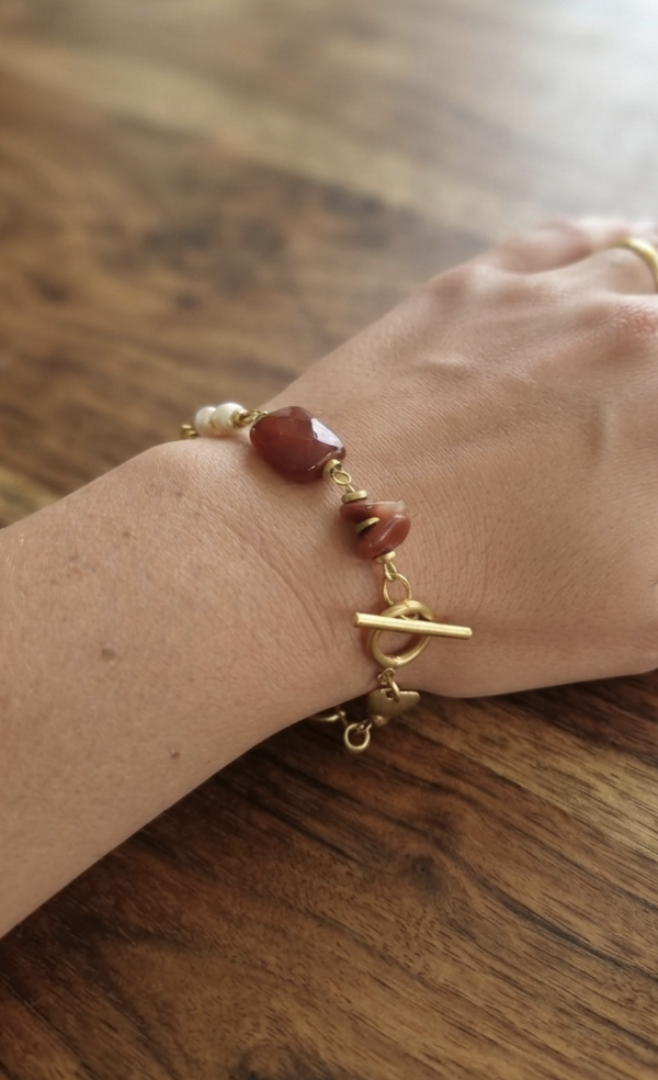 Bracelet pierres rouge bordeaux