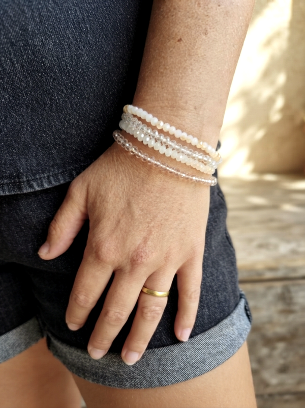 Lot de 4 bracelets perles cristal de verre