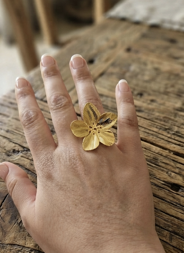 Bague fleur en acier inoxydable