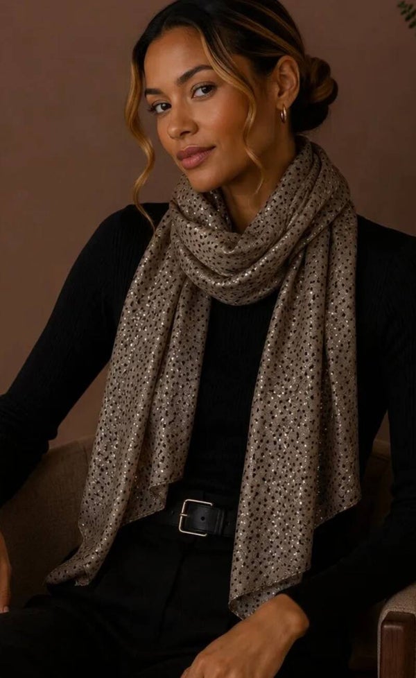 Foulard motif petits pois couleur café