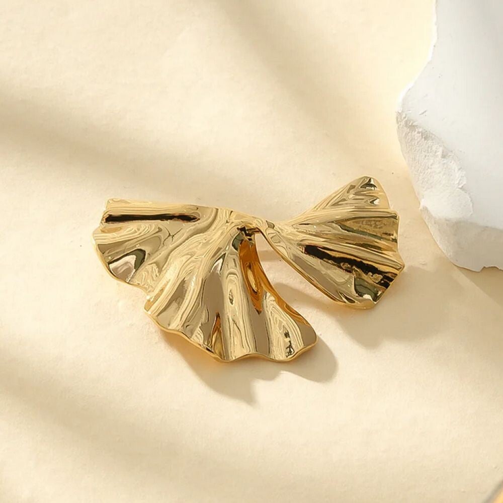 Broche acier inoxydable feuilles ondulées