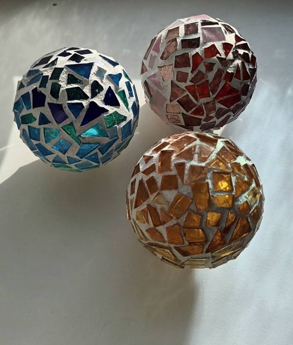 Kerstbal maken met glas moziek