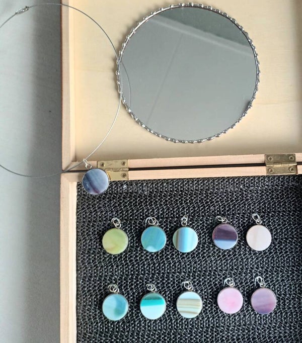 Hanger staal met prachtig glas